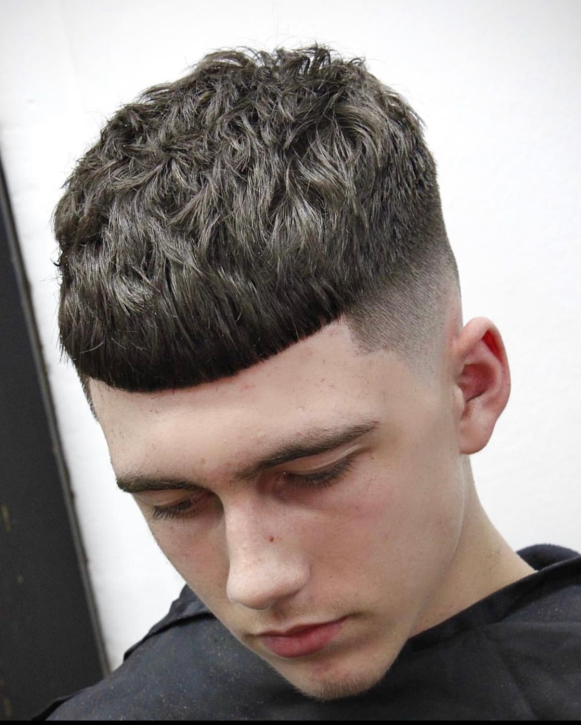 Low skin fade with clean line-up